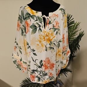 PERSEPTION CONCEPT Floral Women's Top - White with Multicolor Design